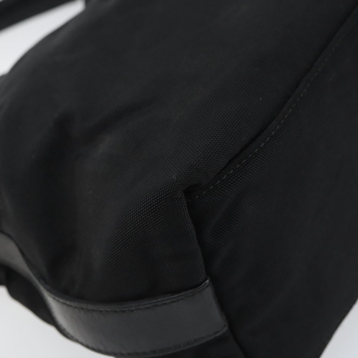 Gucci Zip Hobo Nylon Black Nylon Handbag (Pre-Owned)