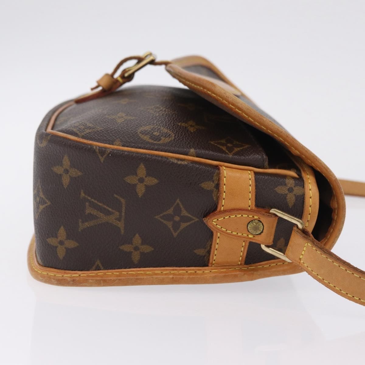 Louis Vuitton Sologne Monogram Canvas Brown Canvas Handbag (Pre-Owned)