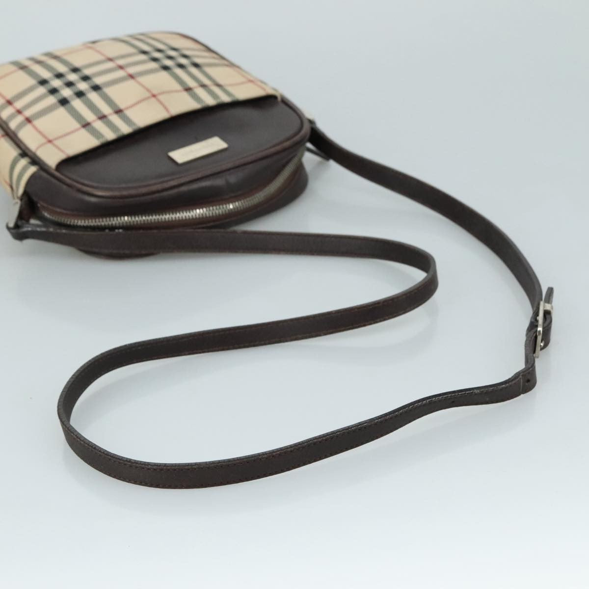 Burberry Nova Check Canvas And Leather Beige Canvas Shoulder Bag Bag (Pre-Owned)