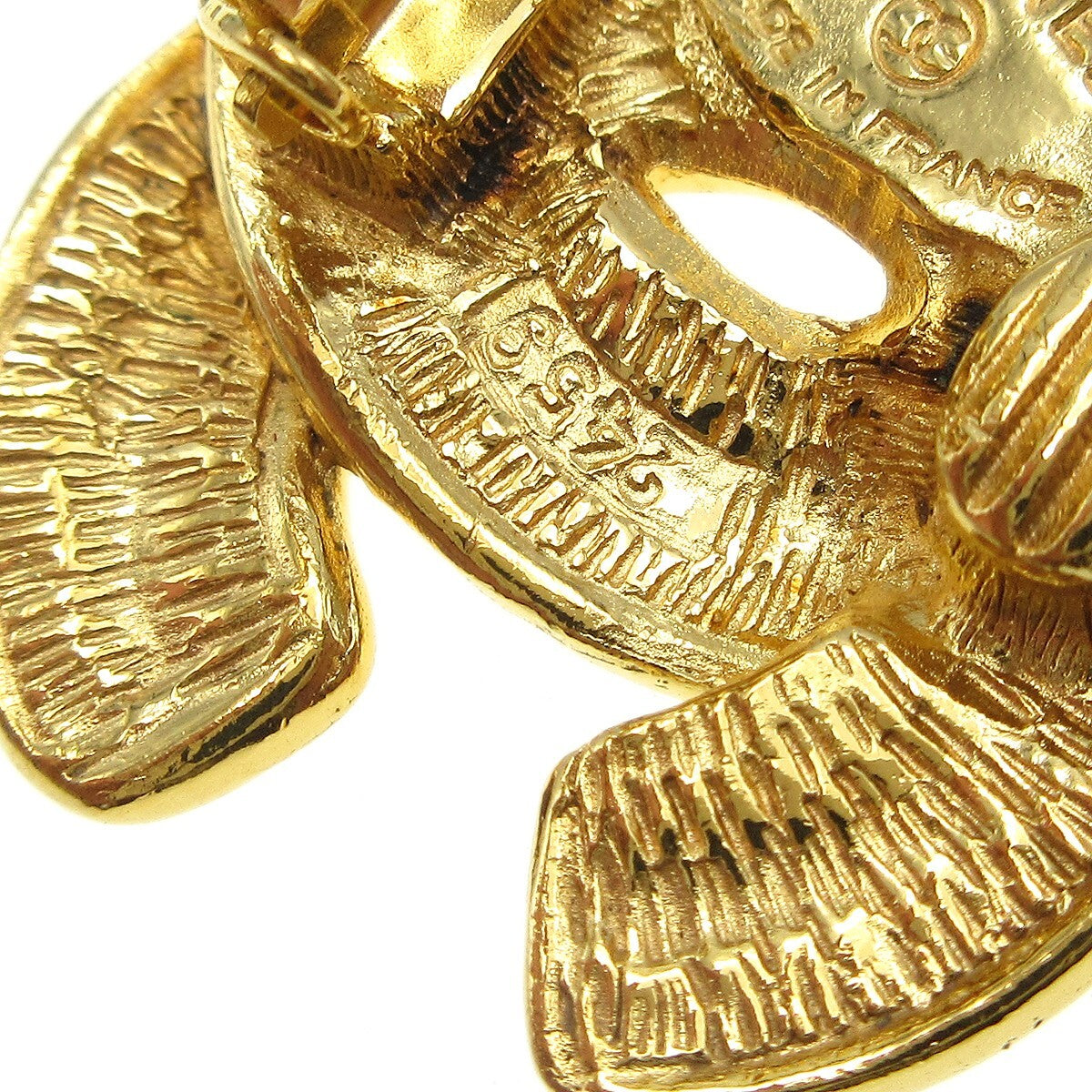 Chanel Cc Clip-On Metal Gold Gold_Plated Earrings Jewelry (Pre-Owned)