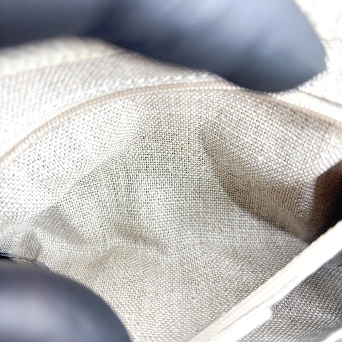 Gucci Interlocking Leather Beige Leather Shoulder Bag Bag (Pre-Owned)