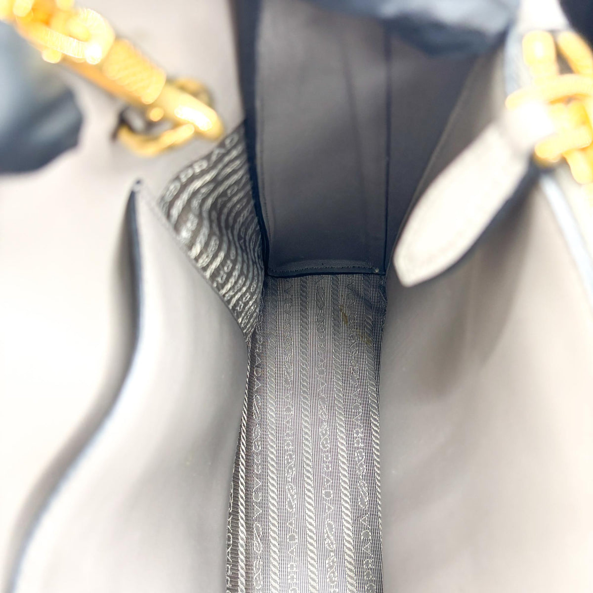 Prada Side Pleat Saffiano Leather Gray Leather Tote Bag Bag (Pre-Owned)