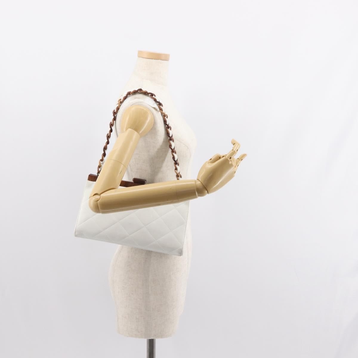Chanel Resin Chain Clutch Bag Quilted Leather & Tortoise-Shell Motif Resin White Leather Clutche & Pouche Bag (Pre-Owned)