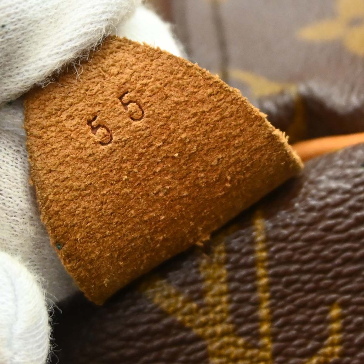 Louis Vuitton Keepall Monogram Canvas Brown Canvas Travel Bag Bag (Pre-Owned)