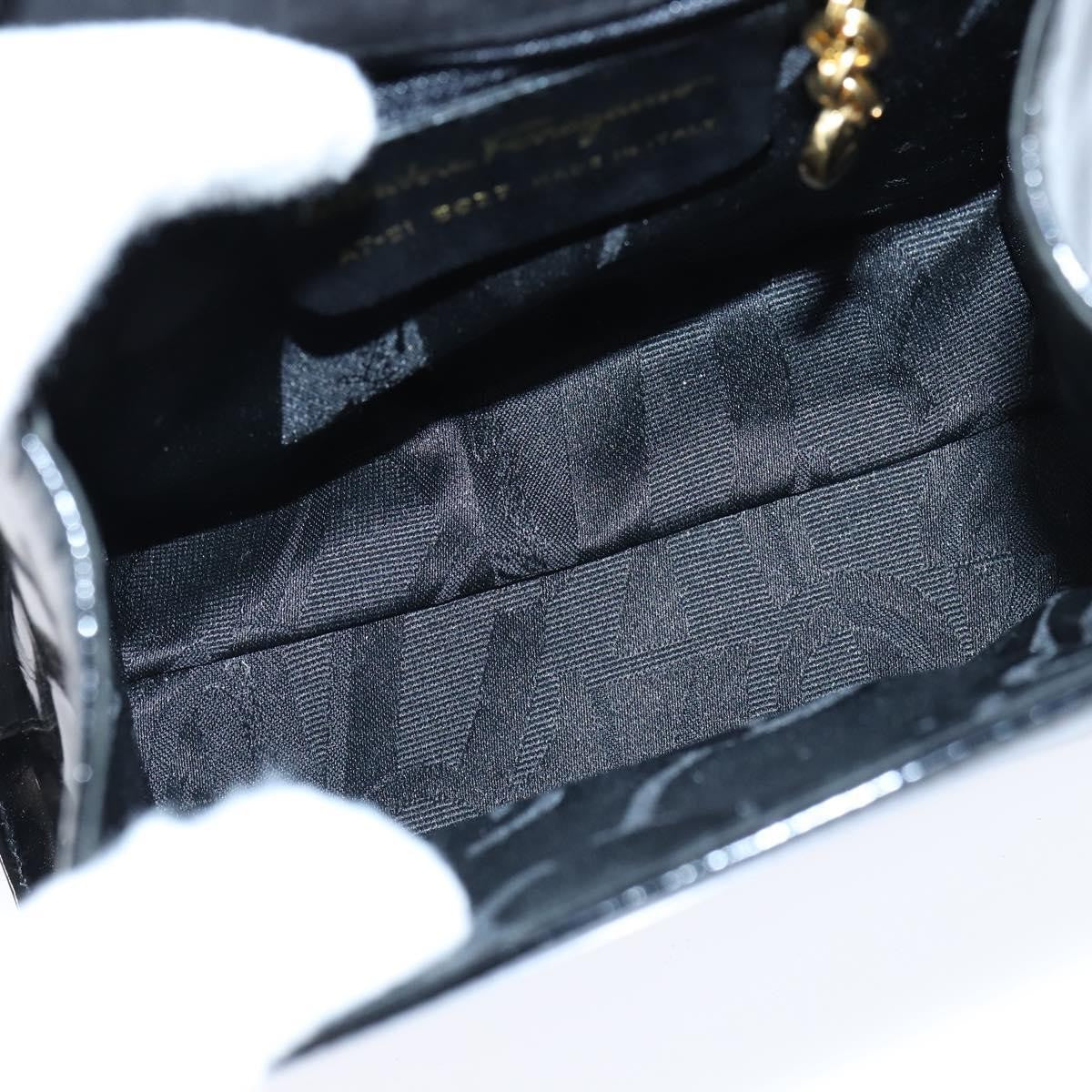 Salvatore Ferragamo Vala Patent Leather Black Patent_Leather Handbag (Pre-Owned)