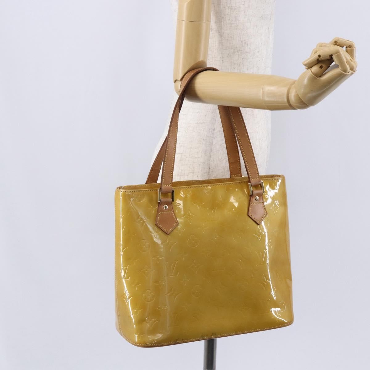 Louis Vuitton Houston Monogram Vernis Beige Patent_Leather Handbag (Pre-Owned)