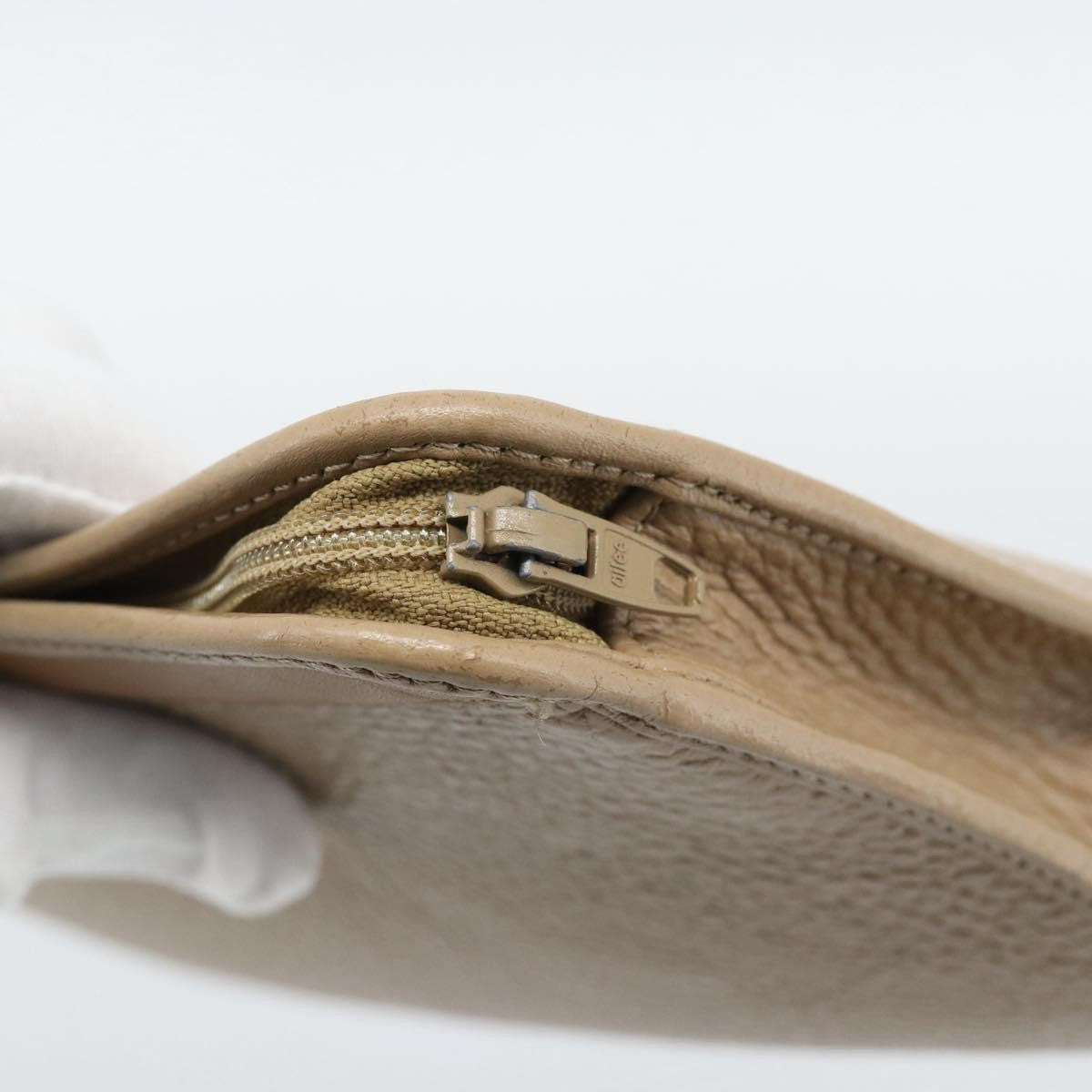 Christian Dior Vintage Zip Pochette Leather Beige Leather Clutche & Pouche Bag (Pre-Owned)