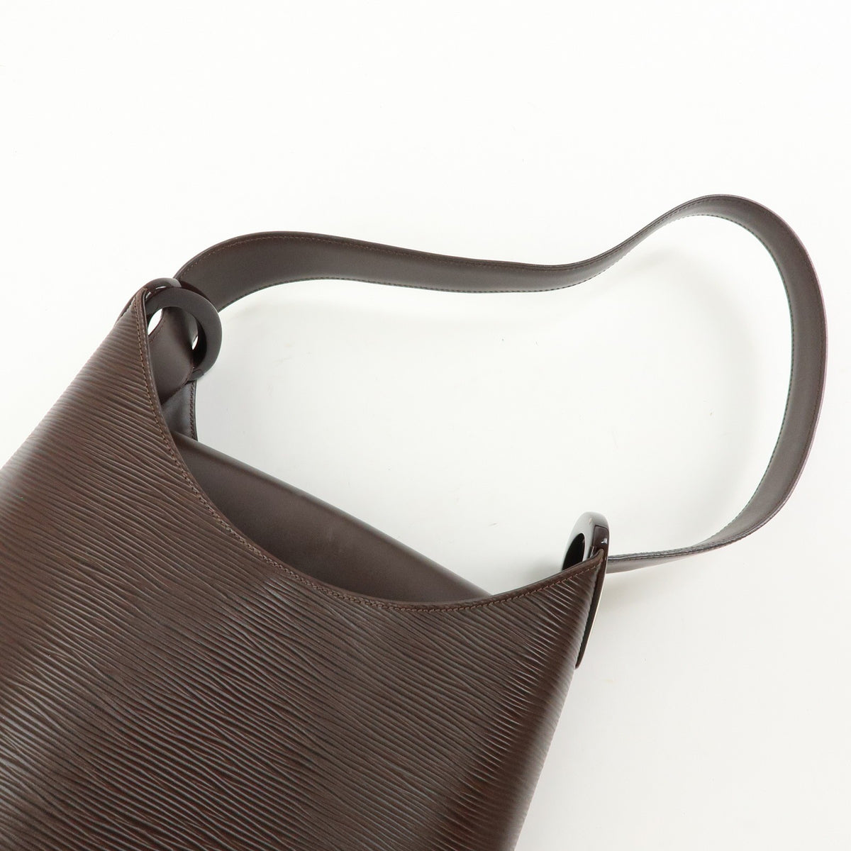 Louis Vuitton Verseau Epi Leather Brown Leather Handbag (Pre-Owned)
