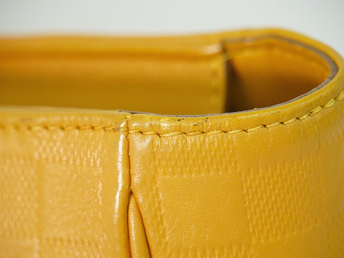 Louis Vuitton Tadao Damier Infini Leather Yellow Leather Handbag (Pre-Owned)