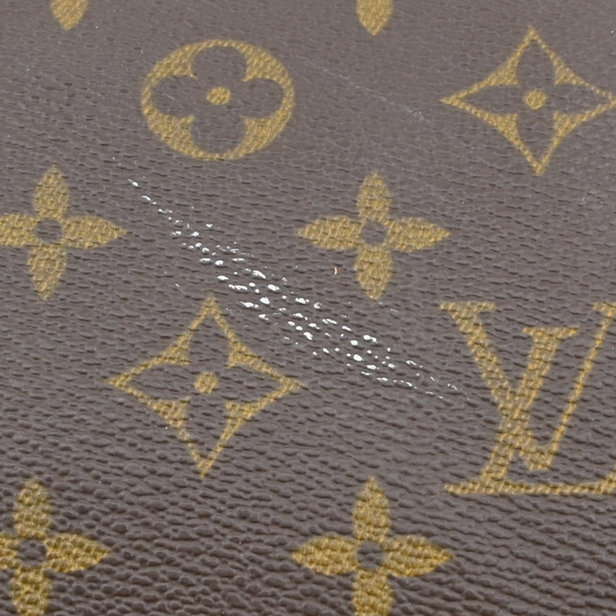 Louis Vuitton Keepall Monogram Canvas Brown Canvas Travel Bag Bag (Pre-Owned)