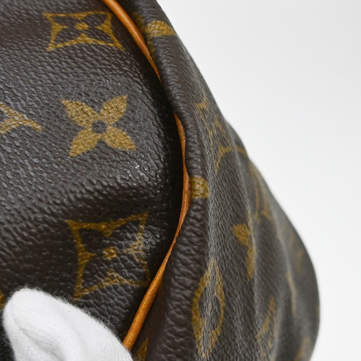 Louis Vuitton Saumur Monogram Canvas Brown Canvas Handbag (Pre-Owned)