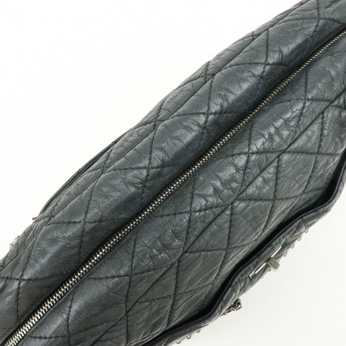 Chanel Shoulder Quilted Leather Black Calfskin Shoulder Bag Bag (Pre-Owned)