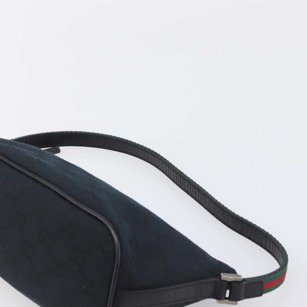 Gucci Zipped Pochette Gg Canvas Black Canvas Shoulder Bag Bag (Pre-Owned)