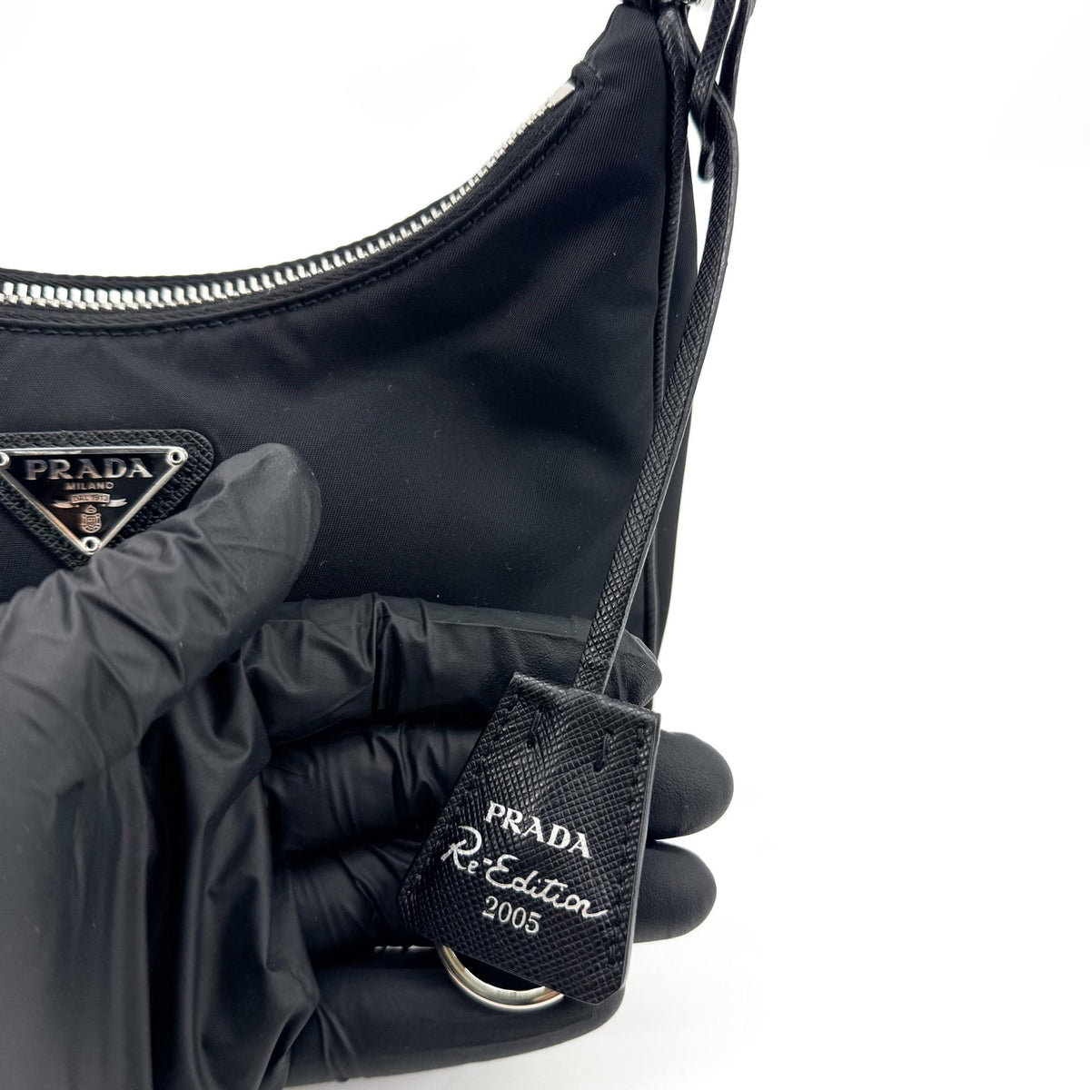 Prada Re-Edition 2005 Hobo Tessuto With Saffiano Leather Black Nylon Shoulder Bag Bag (Pre-Owned)