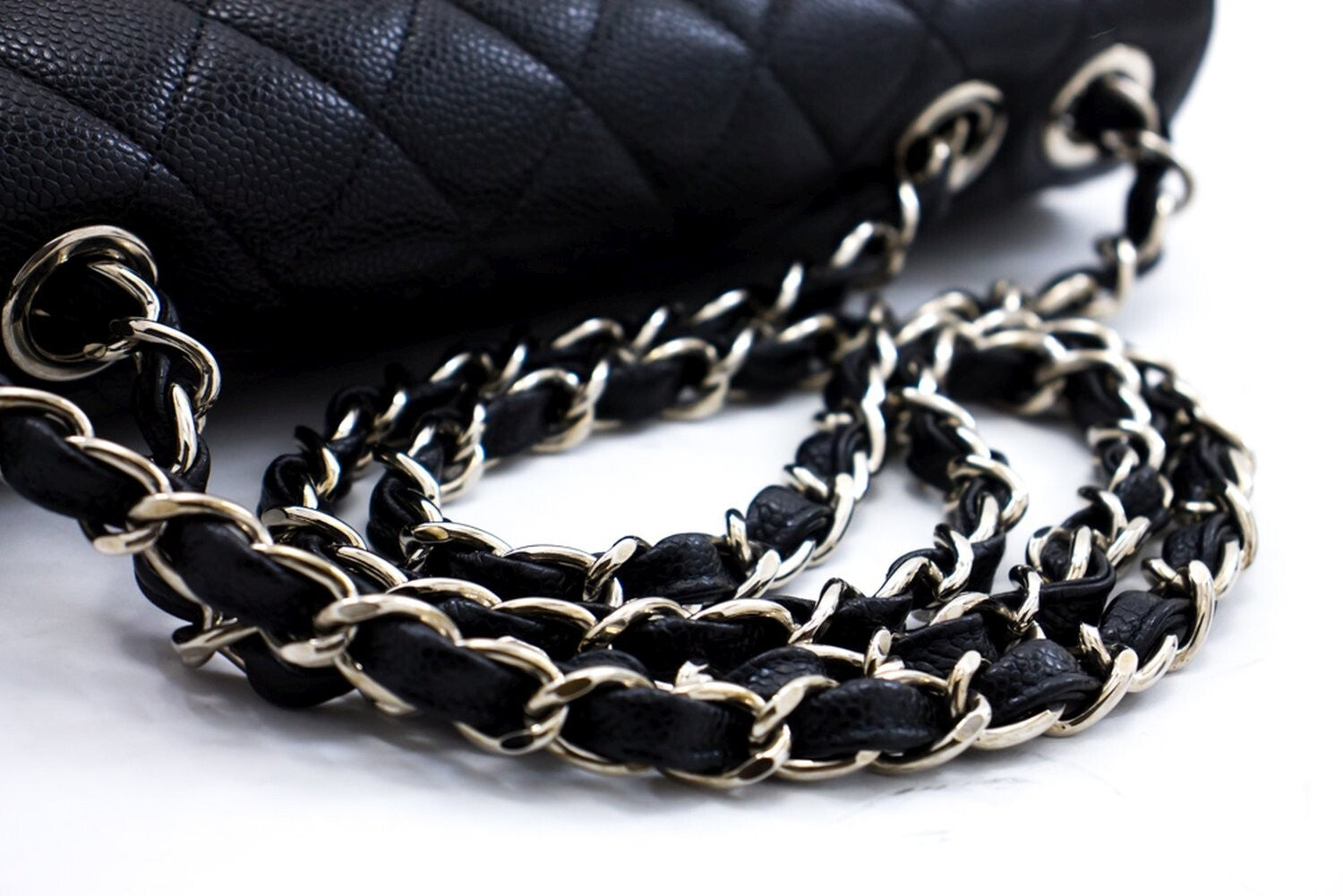 Chanel Vintage Classic Single Flap Quilted Caviar Black Calfskin Shoulder Bag Bag (Pre-Owned)