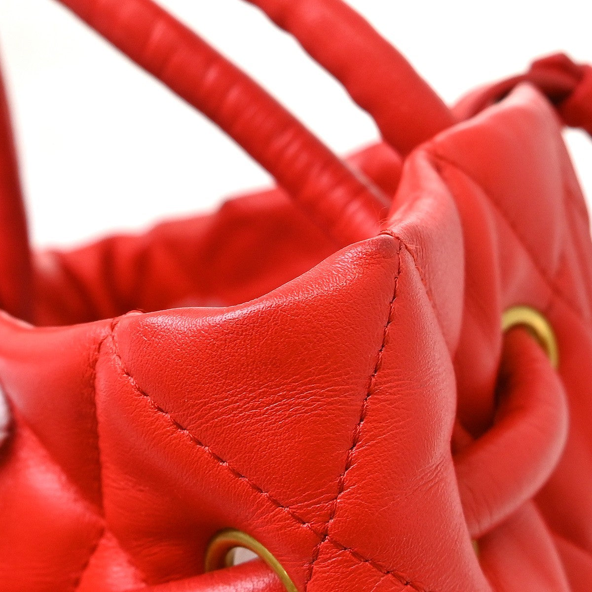 Balenciaga Touch B. Bucket Quilted Leather Red Leather Handbag (Pre-Owned)