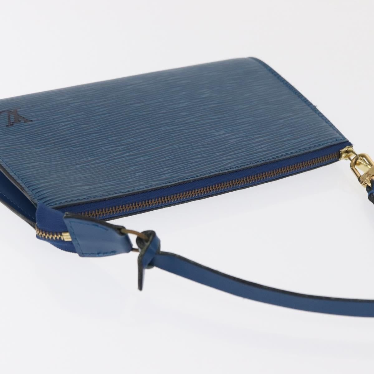 Louis Vuitton Pochette Accessoires Epi Leather Blue Leather Clutche & Pouche Bag (Pre-Owned)