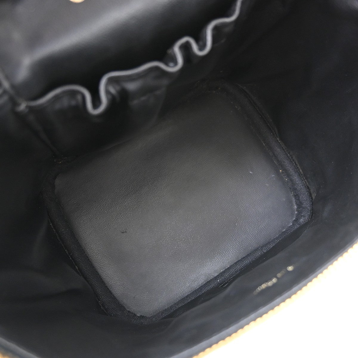 Chanel Vintage Timeless Cosmetic Case Caviar Black Leather Handbag (Pre-Owned)