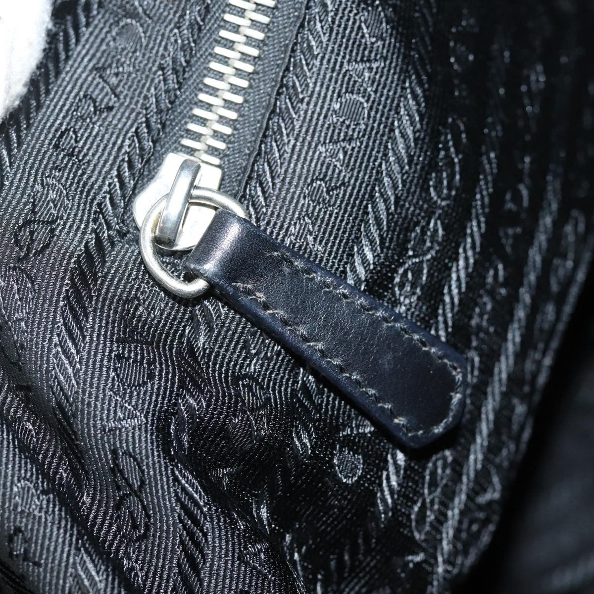Prada Zip Hobo Tessuto With Leather Black Nylon Shoulder Bag Bag (Pre-Owned)