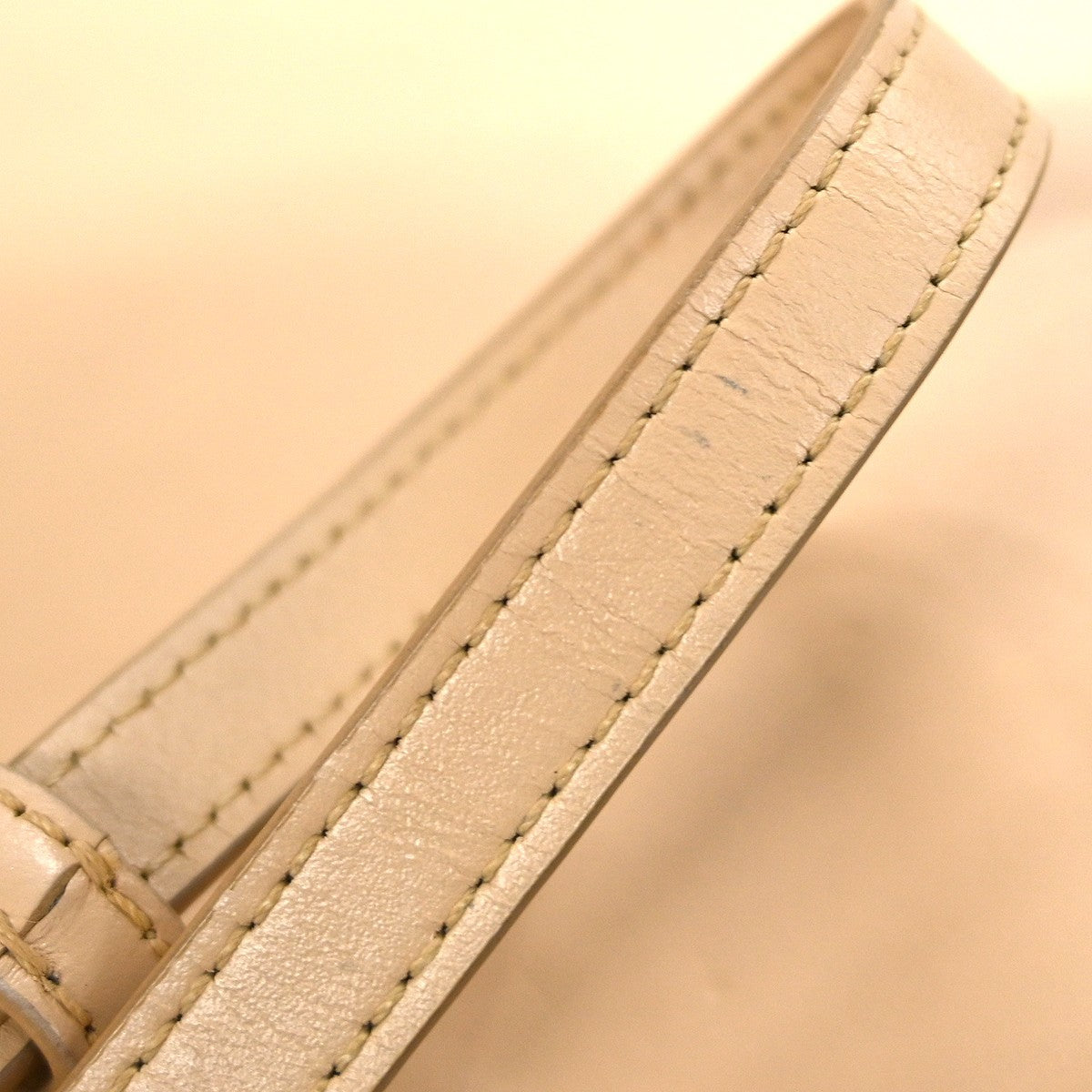 Bottega Veneta Daisey Leather Beige Leather Shoulder Bag Bag (Pre-Owned)