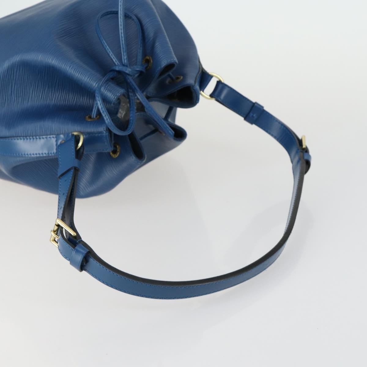 Louis Vuitton Petit Noe Epi Leather Blue Leather Shoulder Bag Bag (Pre-Owned)