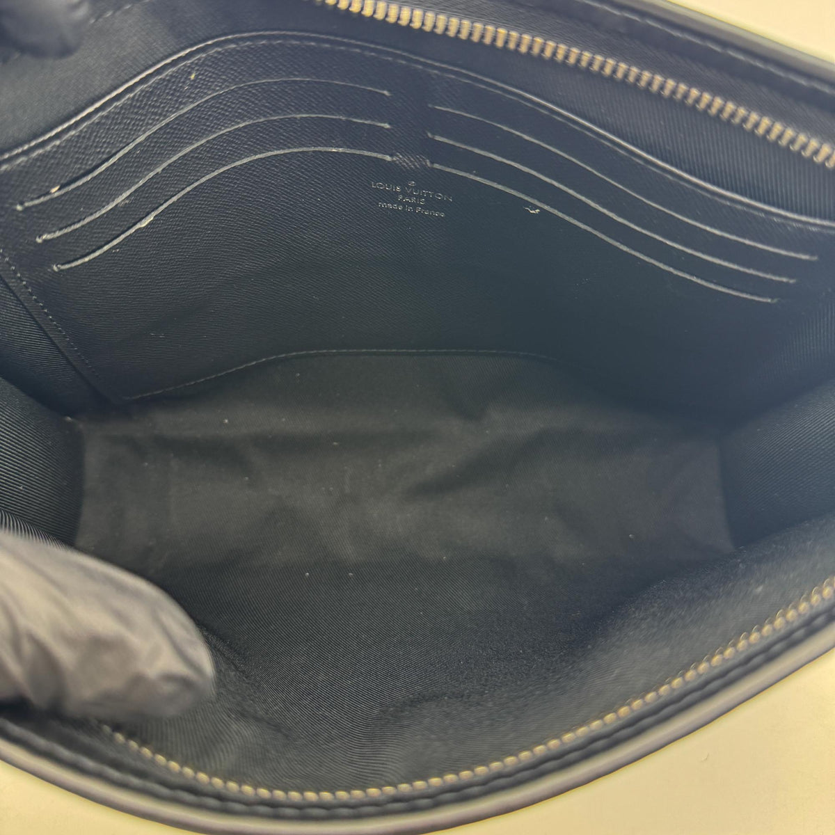 Louis Vuitton Pochette Voyage Reverse Monogram Eclipse Canvas Black Canvas Clutche & Pouche Bag (Pre-Owned)