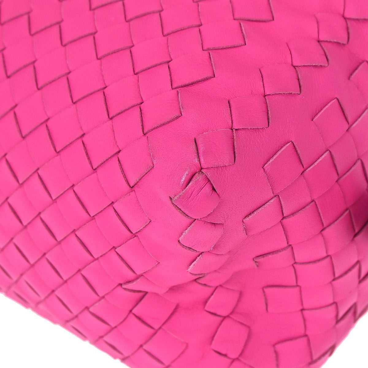 Bottega Veneta Intrecciato Leather Pink Leather Handbag (Pre-Owned)