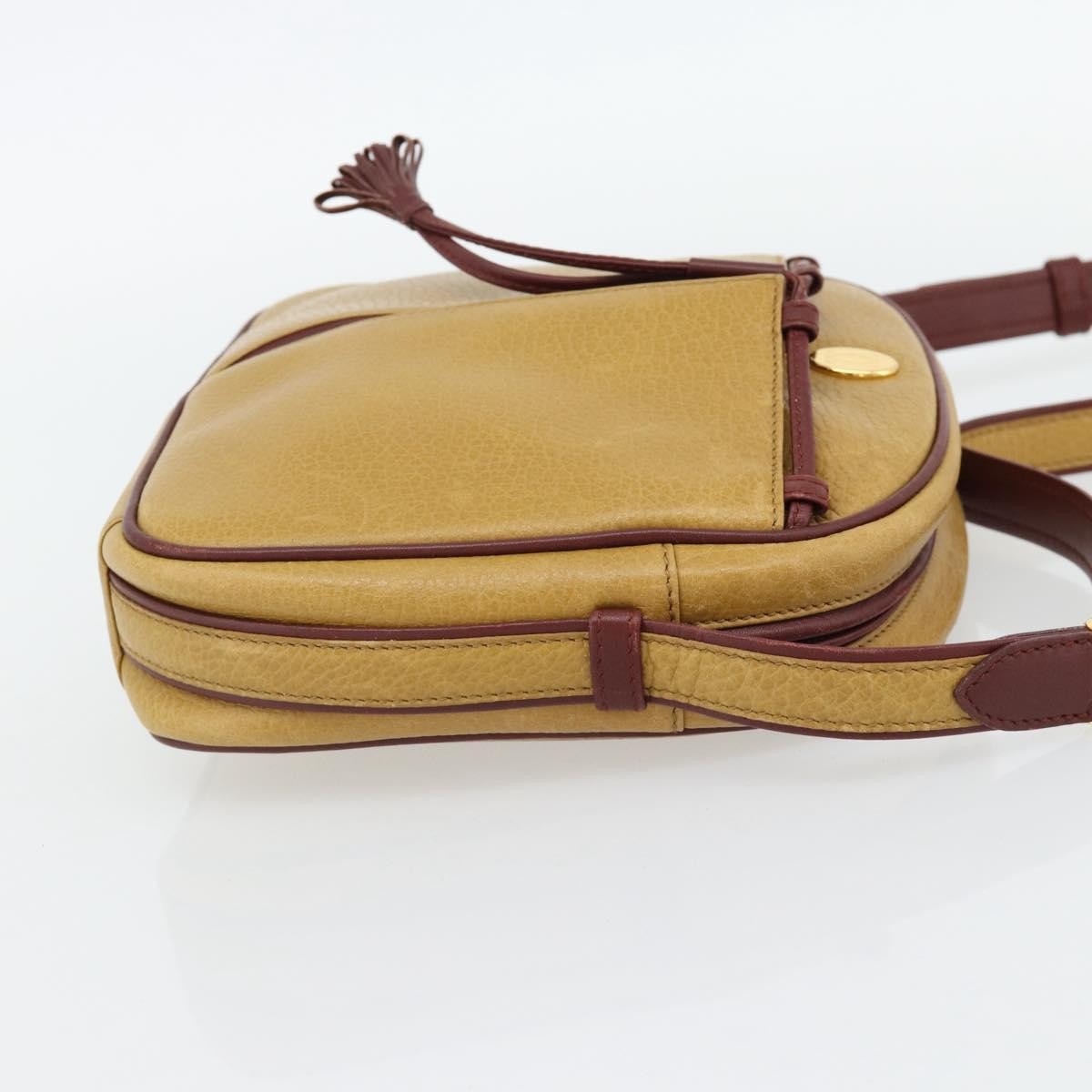 Cartier Tasseled Must De Cartier Leather Yellow Leather Shoulder Bag Bag (Pre-Owned)