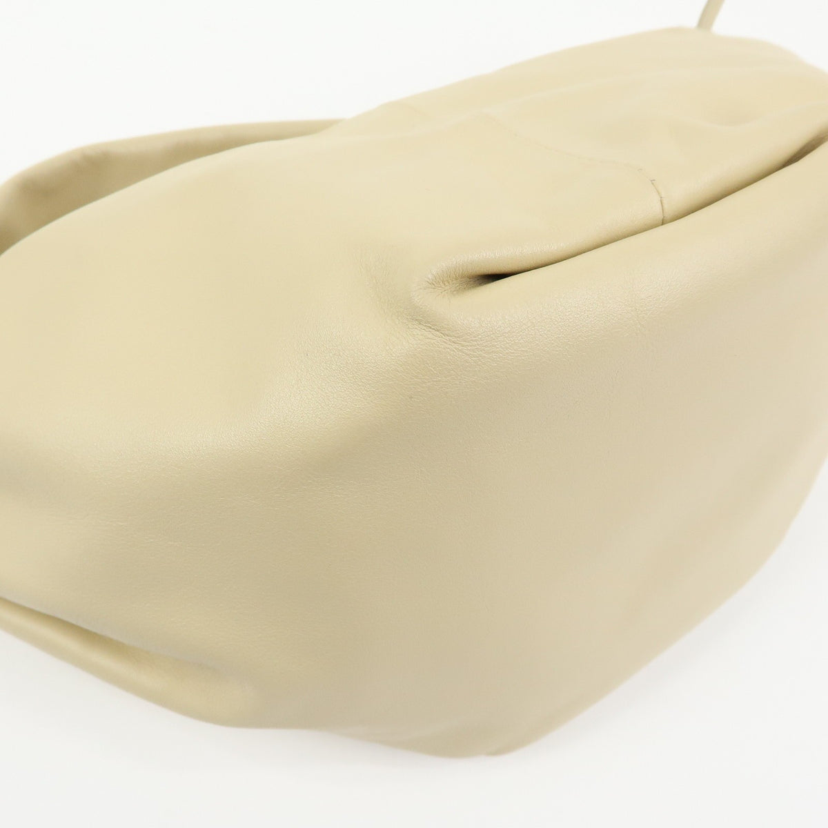Bottega Veneta Double Knot Hobo Leather Beige Leather Shoulder Bag Bag (Pre-Owned)