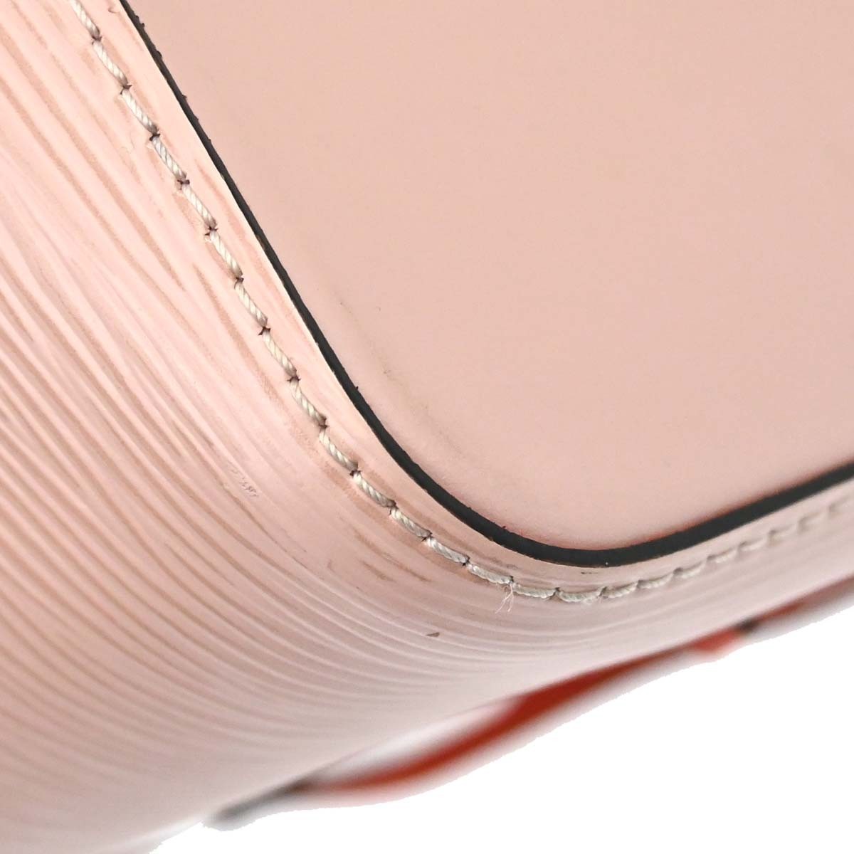 Louis Vuitton Neonoe Epi Leather Pink Leather Handbag (Pre-Owned)