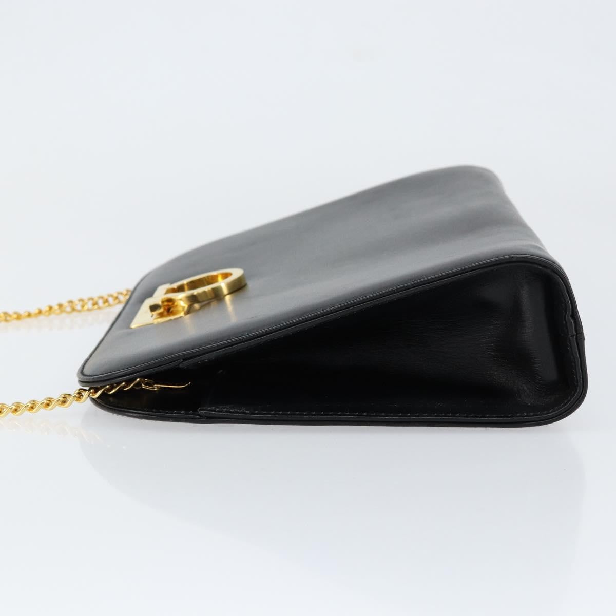 Salvatore Ferragamo Vintage Gancini Chain Leather Black Leather Shoulder Bag Bag (Pre-Owned)