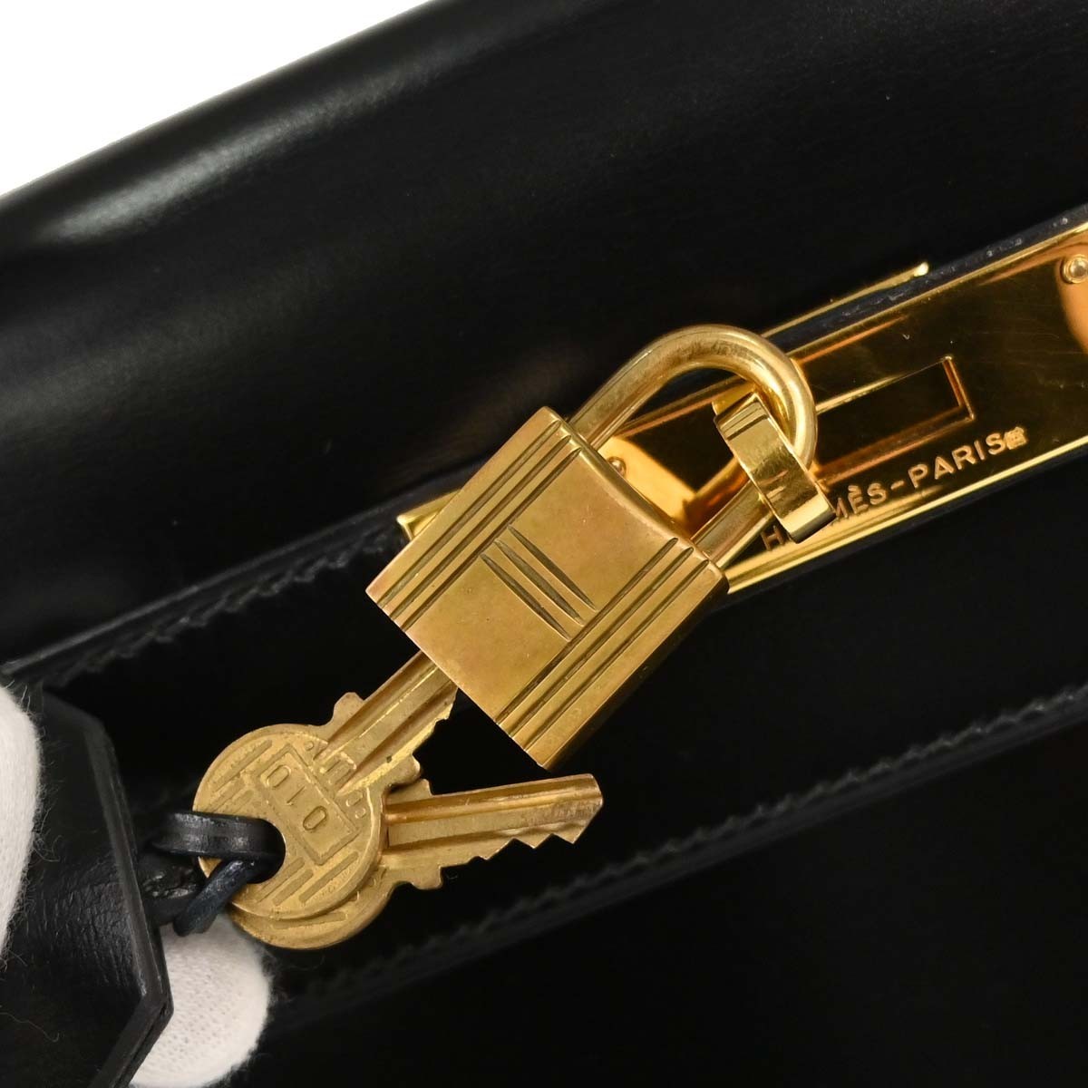 Hermes Kelly Sellier Box Calf Black Calfskin Handbag (Pre-Owned)