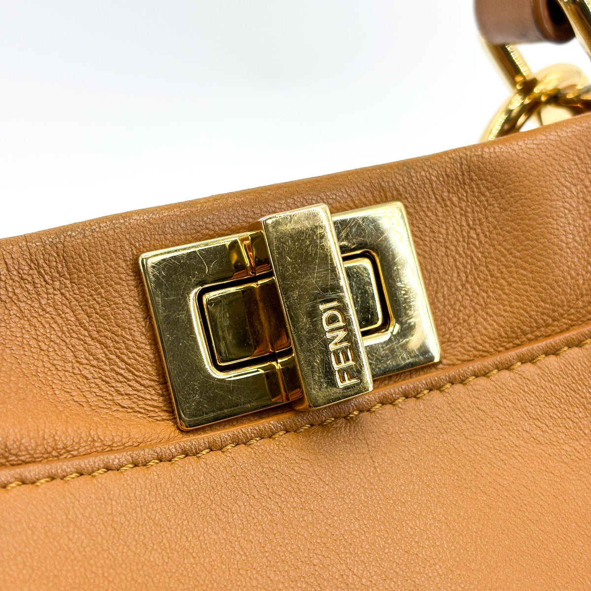 Fendi Peekaboo Whipstitch Leather Brown Leather Handbag (Pre-Owned)