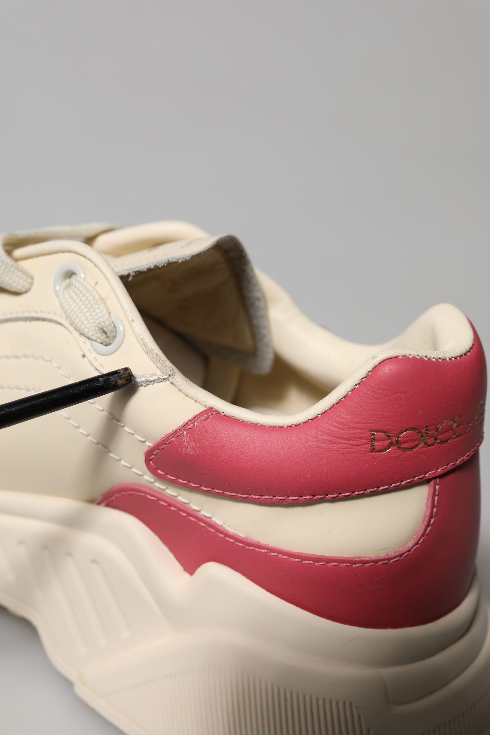 Dolce & Gabbana White Pink Leather Daymaster Sneakers Women's Shoes (Pre-Owned)