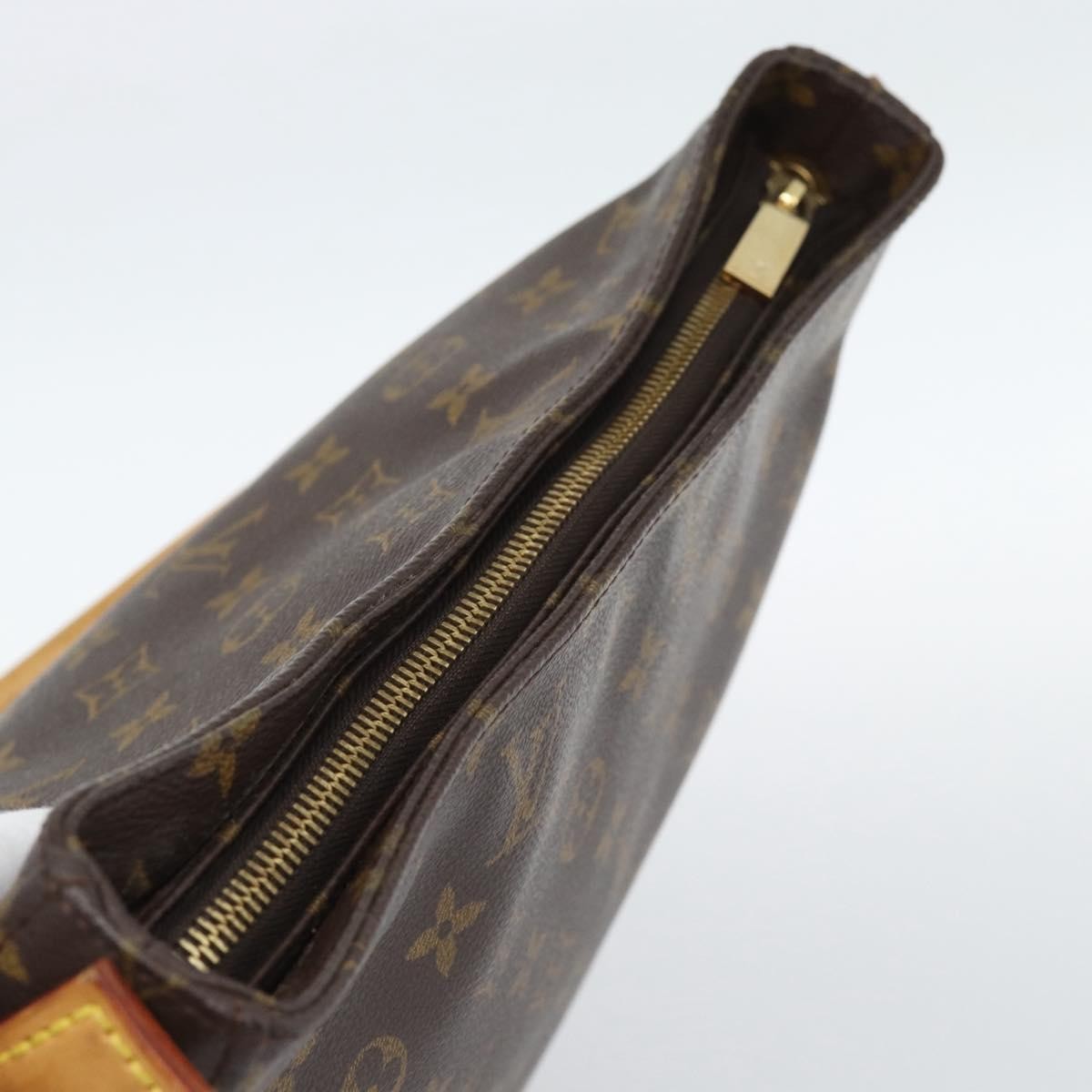 Louis Vuitton Looping Monogram Canvas Brown Canvas Handbag (Pre-Owned)