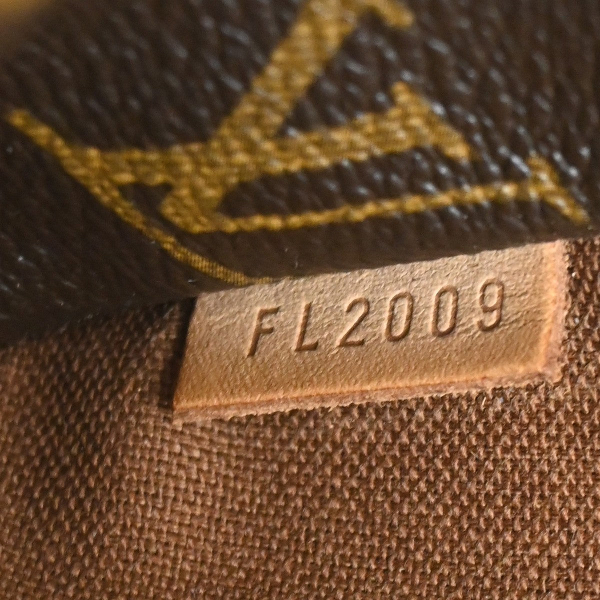 Louis Vuitton Totally Monogram Canvas Brown Canvas Tote Bag Bag (Pre-Owned)
