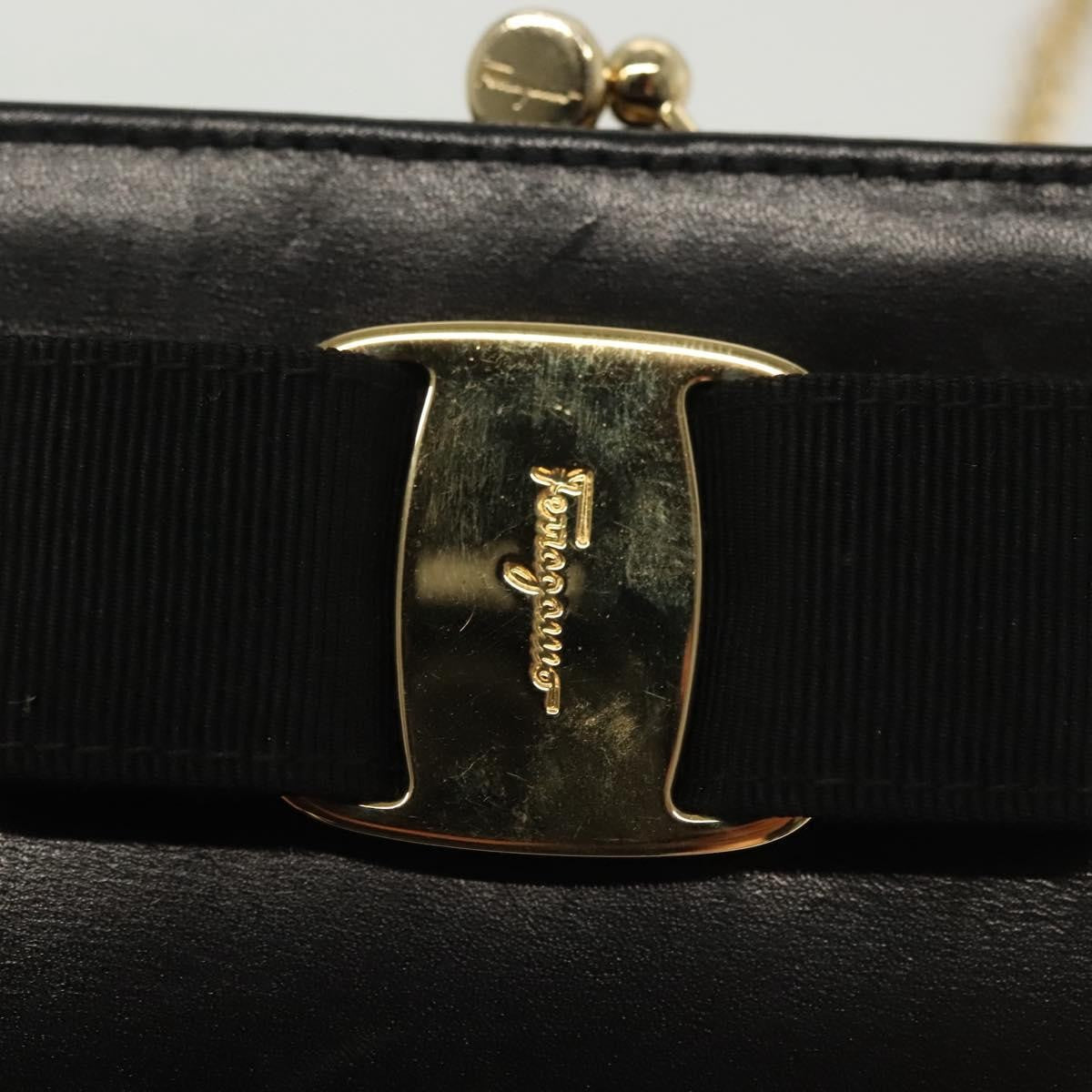 Salvatore Ferragamo Vala Leather Black Leather Shoulder Bag Bag (Pre-Owned)
