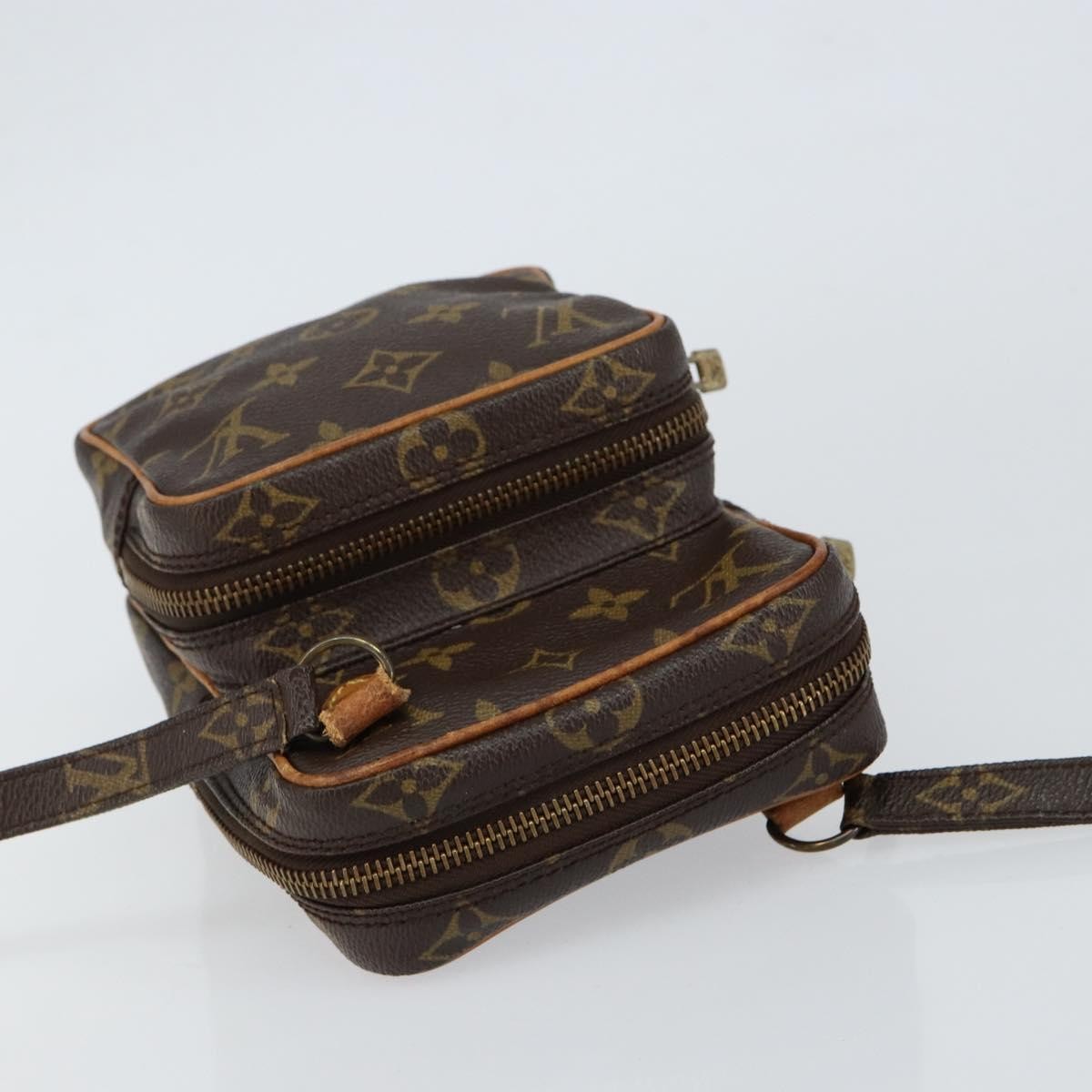 Louis Vuitton Amazone Monogram Canvas Brown Canvas Shoulder Bag Bag (Pre-Owned)