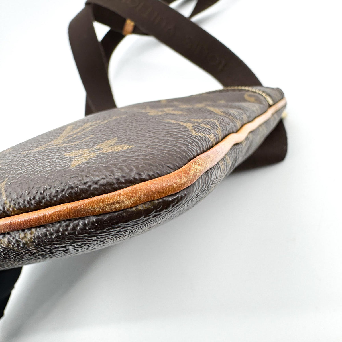 Louis Vuitton Valmy Pochette Monogram Canvas Brown Canvas Clutche & Pouche Bag (Pre-Owned)