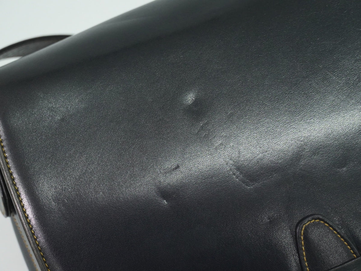Gucci Vintage Leather Navy Leather Shoulder Bag Bag (Pre-Owned)