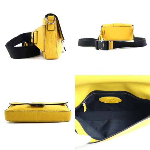 Fendi Baguette Yellow Leather Shoulder Bag (Pre-Owned)