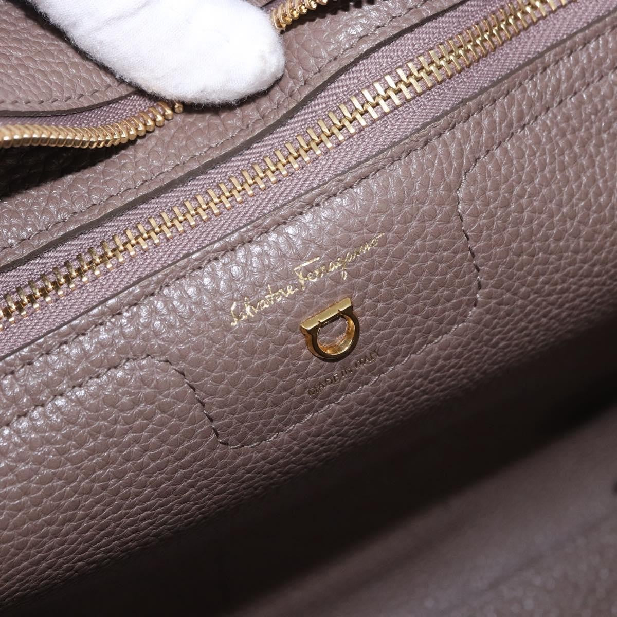 Salvatore Ferragamo Amy Tote Pebbled Leather Beige Leather Tote Bag Bag (Pre-Owned)