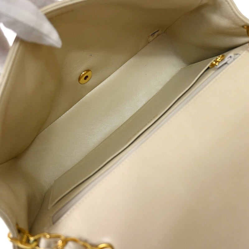 Chanel Diana Beige Leather Shoulder Bag (Pre-Owned)
