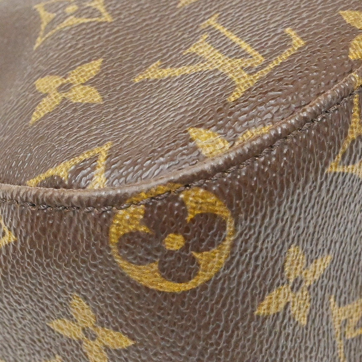 Louis Vuitton Monogram Looping Monogram Canvas Brown Canvas Shoulder Bag Bag (Pre-Owned)