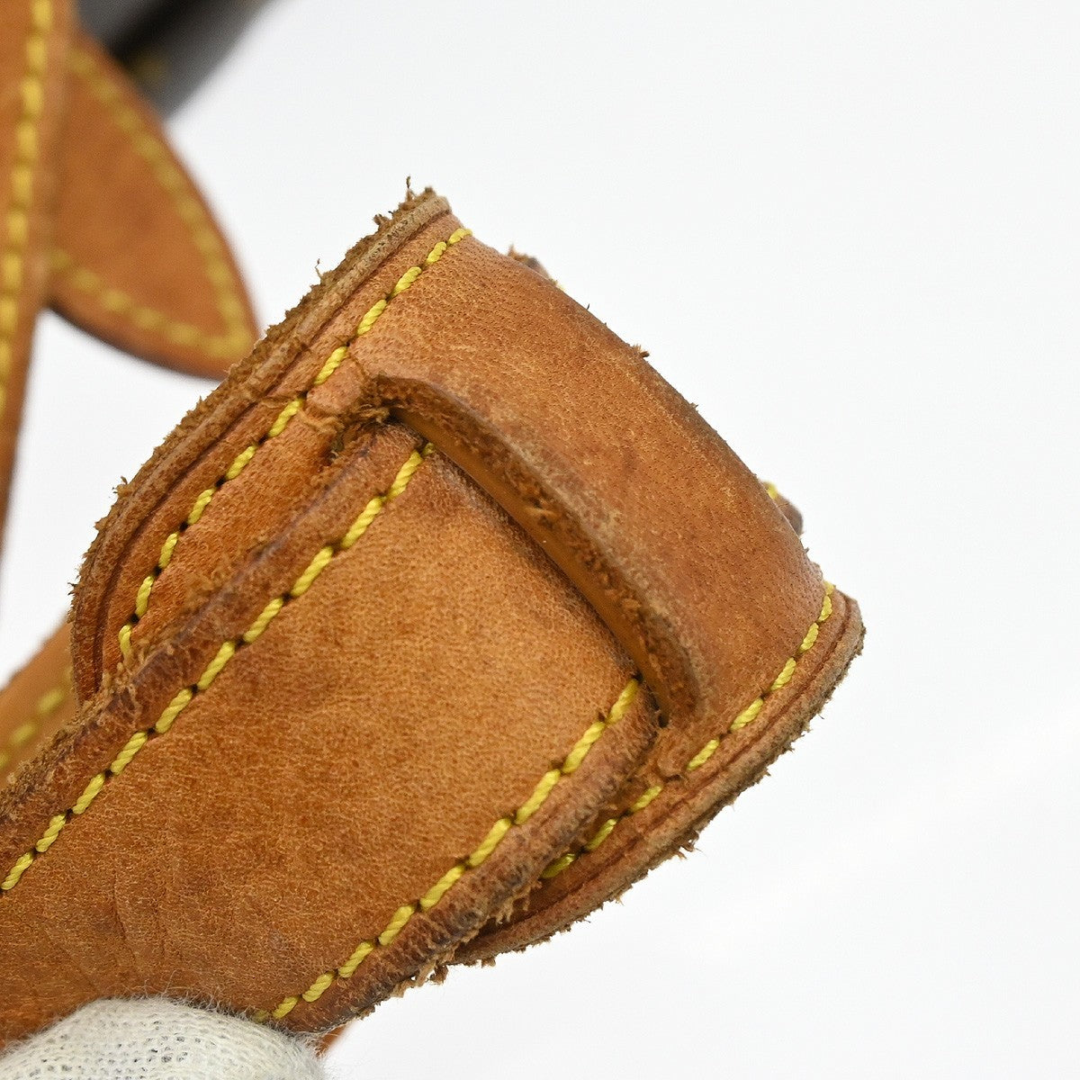 Louis Vuitton Saumur Monogram Canvas Brown Canvas Handbag (Pre-Owned)