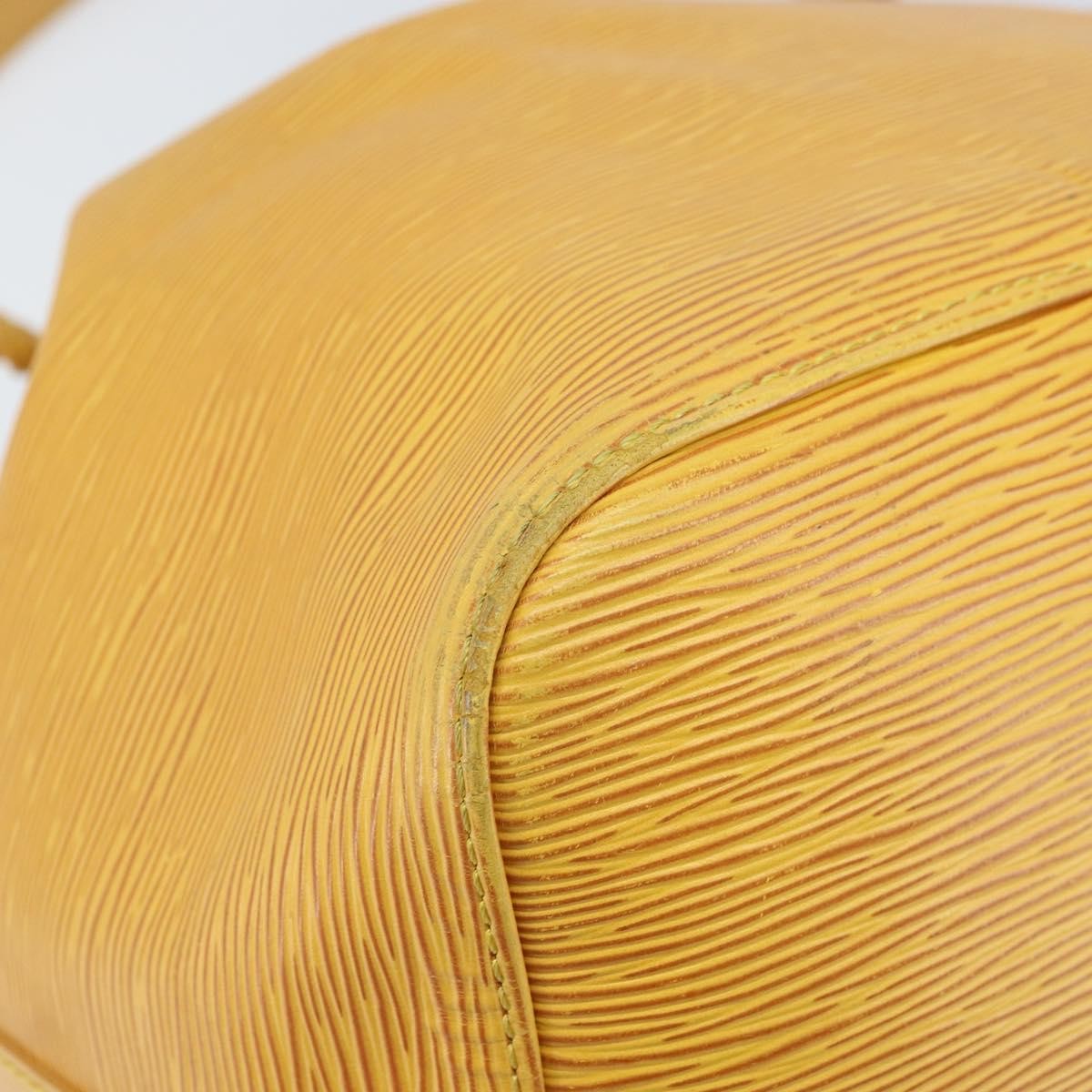 Louis Vuitton Petit Noe Epi Leather Yellow Leather Shoulder Bag Bag (Pre-Owned)