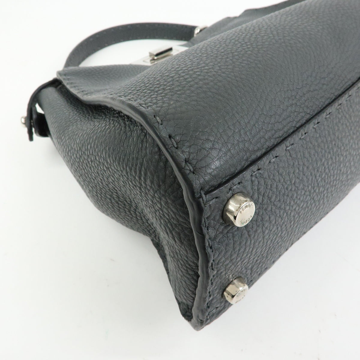 Fendi Selleria Peekaboo Leather Gray Leather Handbag (Pre-Owned)