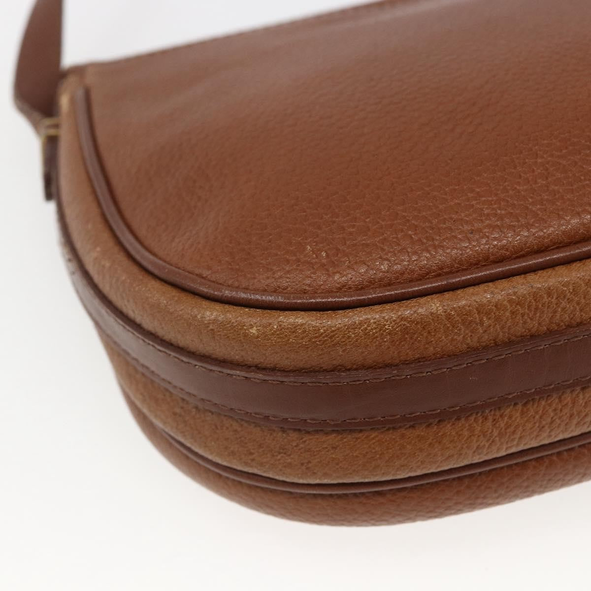 Burberry Vintage Leather Brown Leather Shoulder Bag Bag (Pre-Owned)
