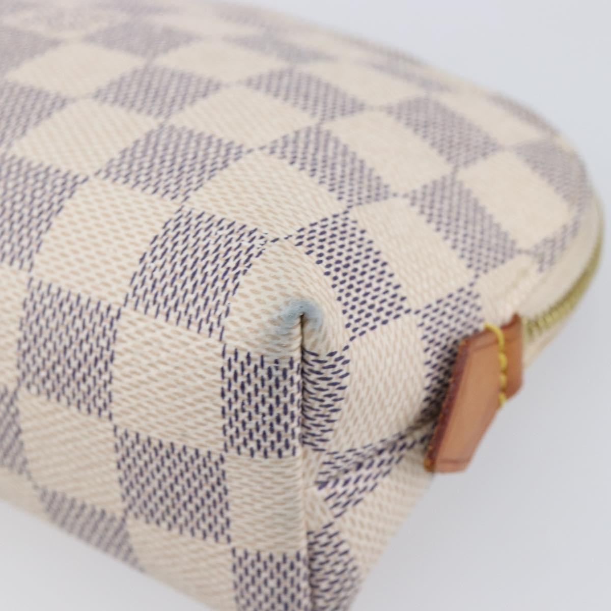Louis Vuitton Cosmetic Damier Beige Canvas Toiletry Case Accessory (Pre-Owned)