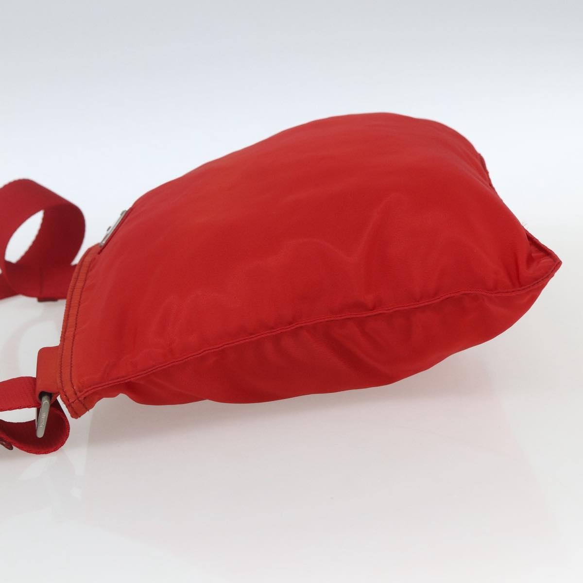 Prada Zip Top Messenger Tessuto Red Nylon Shoulder Bag Bag (Pre-Owned)